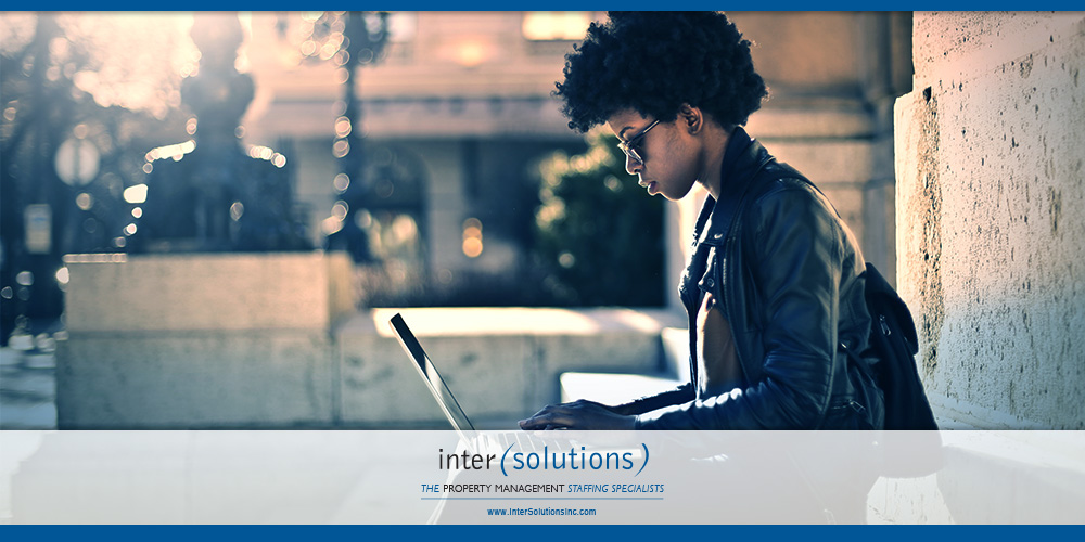 technology-manage-employees-better